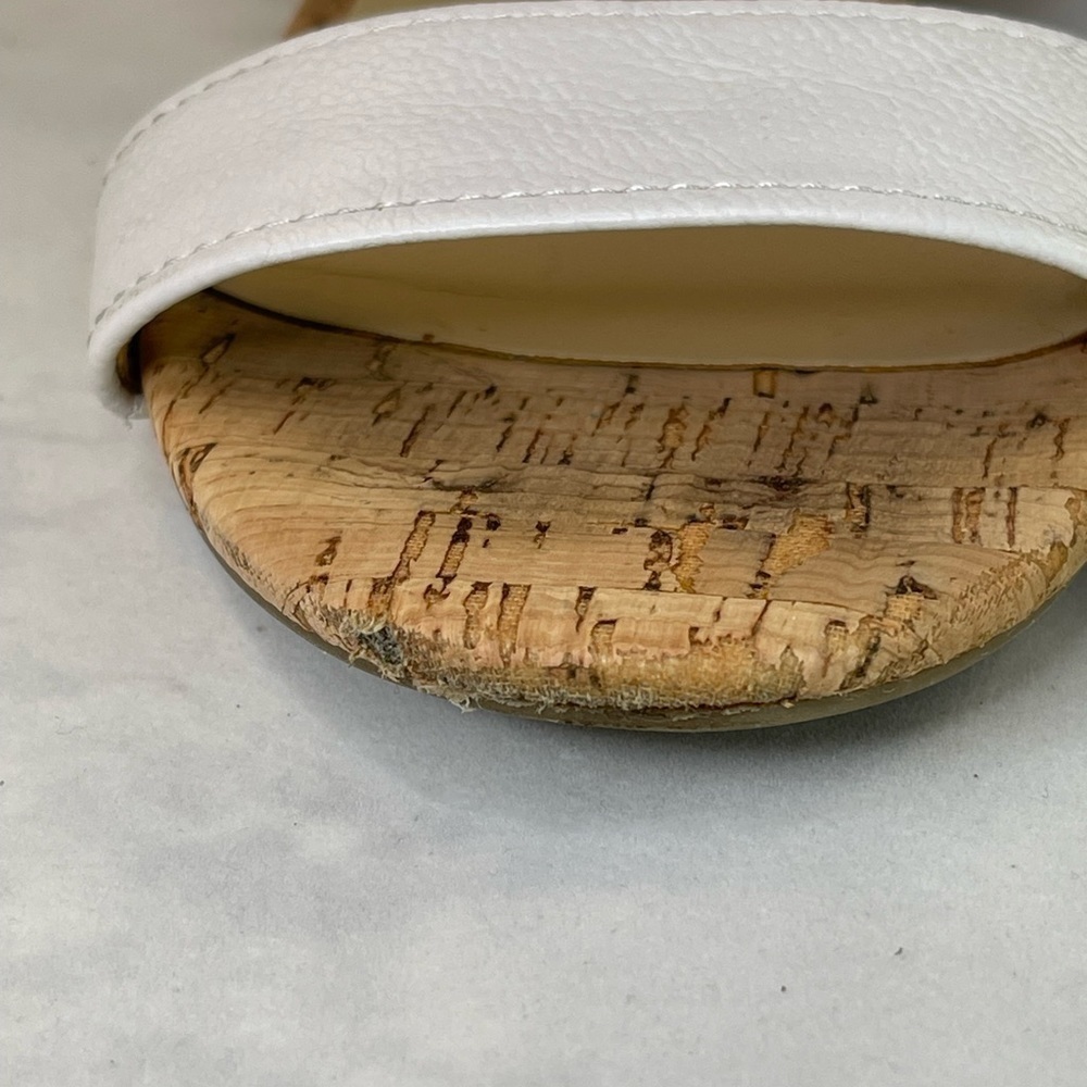 NATURALIZER Kaylee white faux leather block heel  comfort sandals size 11M - Picture 5 of 11